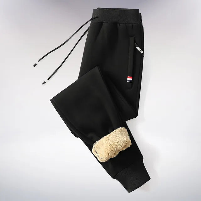 NOUVEAU RICHE Mane | Winter-Jogginghose | Gerade geschnittene Fleecehose Schwarz 2