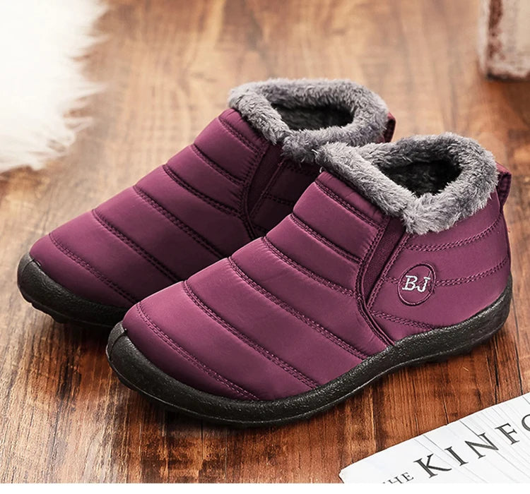 NOUVEAU RICHE Figueral | Snowy Slips | Warme und trockene Slip-Ons