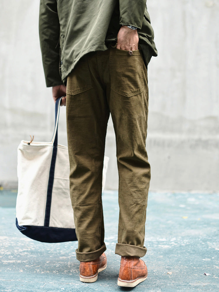 NOUVEAU RICHE Herren Gerade Casual Hosen Aus 100 Prozent Baumwolle Inspiriert Von OG-107 Fatigue Hosen Für Winterwärme Mit Satinartiger Oberseite Und Slub Garn Textur