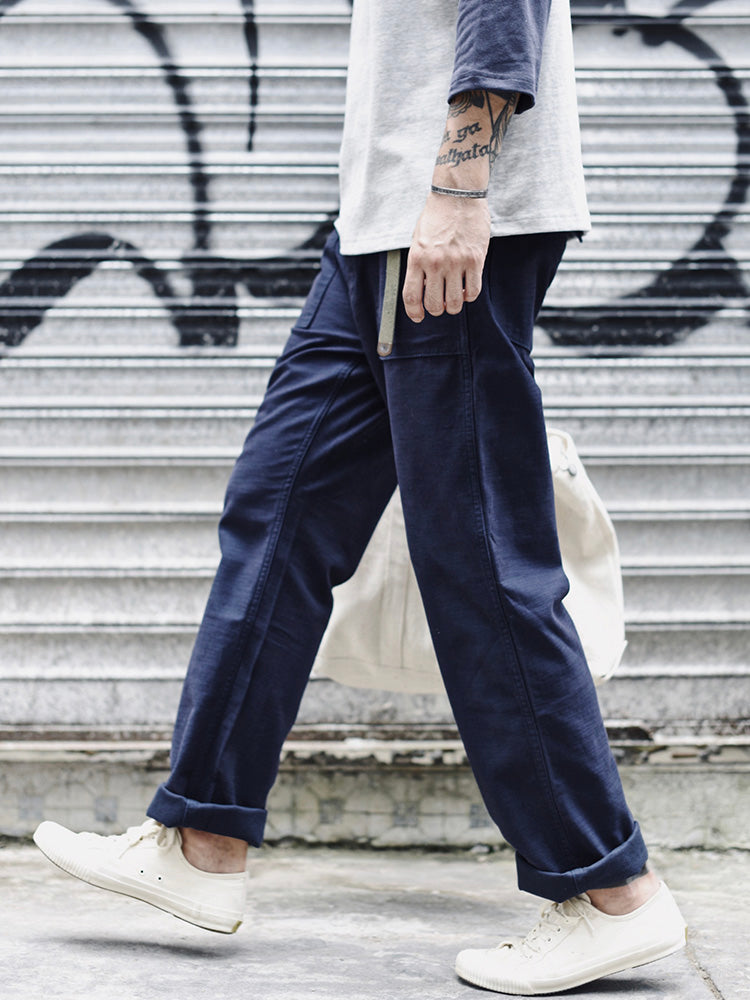 NOUVEAU RICHE Herren Gerade Casual Hosen Aus 100 Prozent Baumwolle Inspiriert Von OG-107 Fatigue Hosen Für Winterwärme Mit Satinartiger Oberseite Und Slub Garn Textur