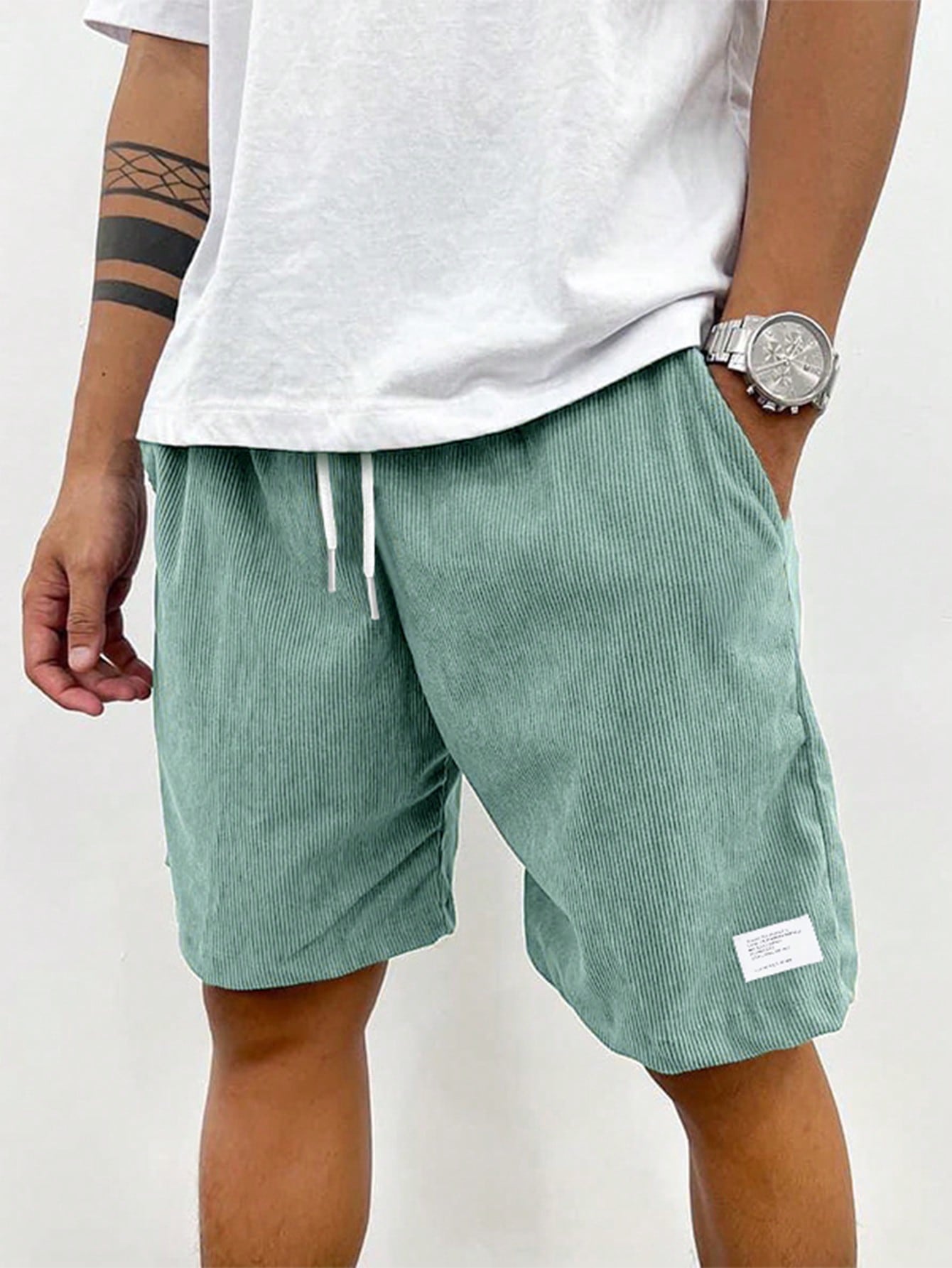 NOUVEAU RICHE Herren Cordshorts Mit Leichtem Stretch Bequeme Passform Münze grün