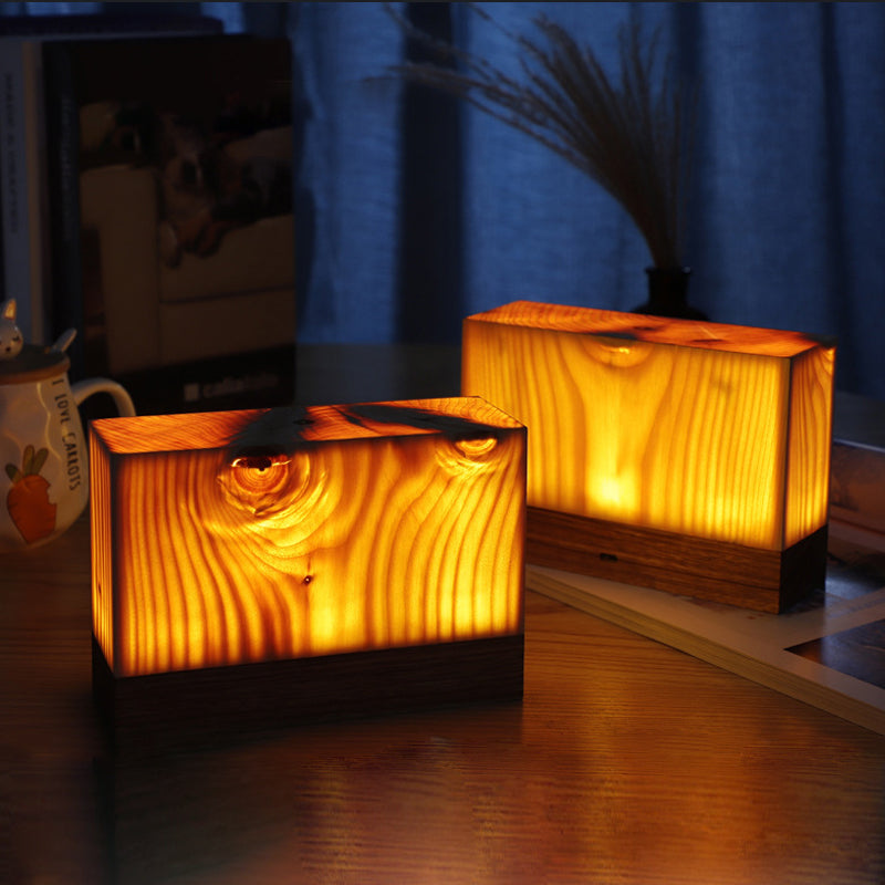 NOUVEAU RICHE Stilvolle LED-Tischlampe – Kabellose Akku Nachttischlampe in Holzoptik, Touch-Dimmbar, 3 Formen – WoodGlow Rechteck 17cm x 6cm x 11cm