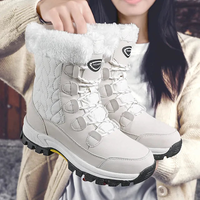 NOUVEAU RICHE Schneestiefel Klassische Form Ausgezeichnete Passform Ideal Beige