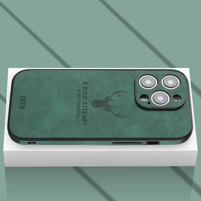 NOUVEAU RICHE Luxuriöse iPhone-Hülle aus Hirschleder – Echtleder Handyhülle mit Kameraschutz, stossfest, für iPhone 12–15 – Veltro
