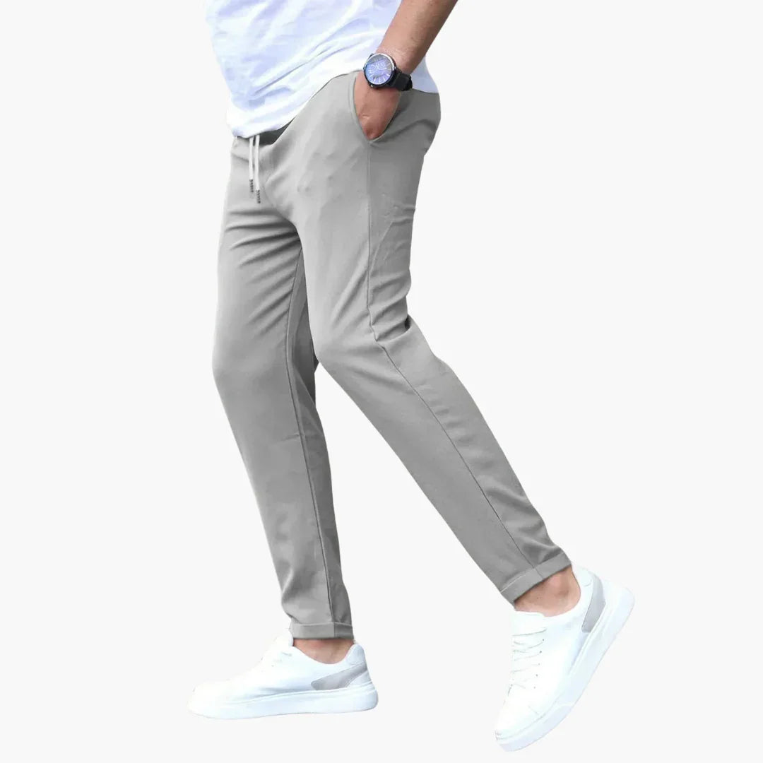 NOUVEAU RICHE Elastische Stoffhose Strukturierte Oberfläche Dehnbar Passform Gris