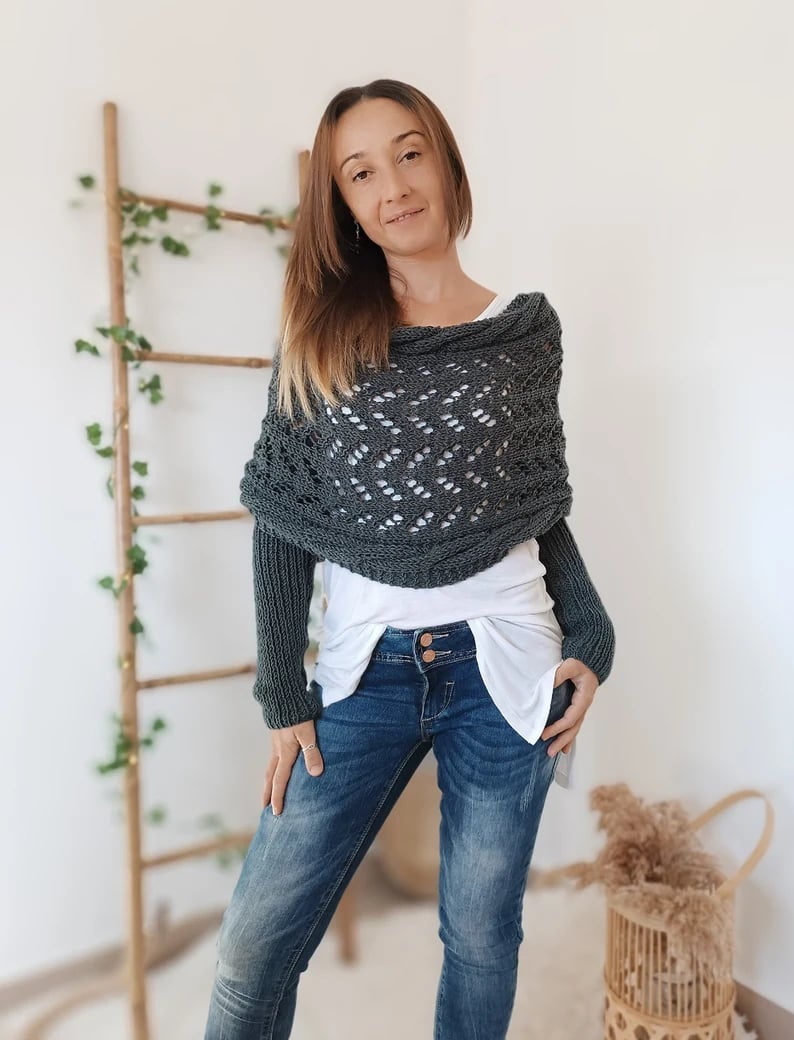 NOUVEAU RICHE Damen Strickschal Bequemer Stil Kuschelige Strickqualität Dunkelgrau
