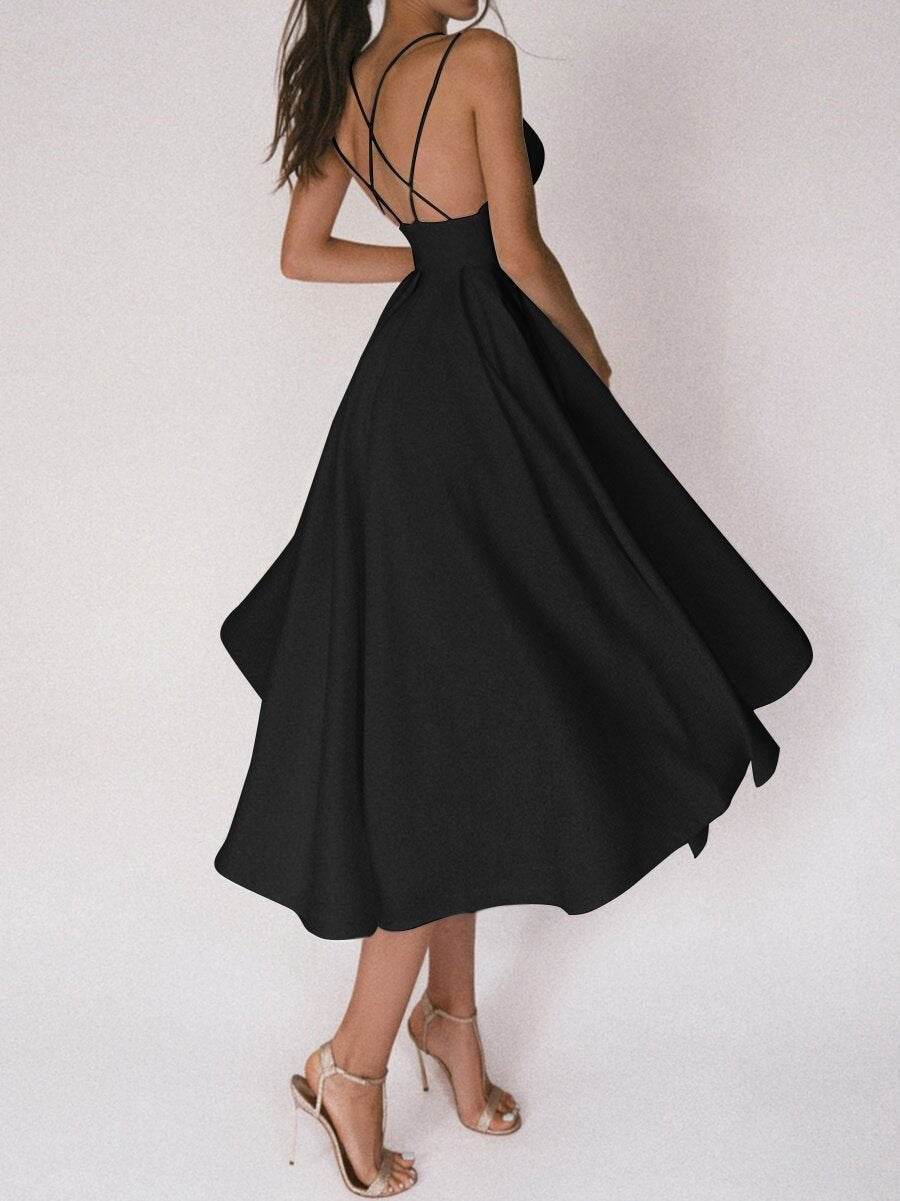 NOUVEAU RICHE Hochzeitskleid Trägerdesign V Ausschnitt Elegantes Brautkleid Schwarz