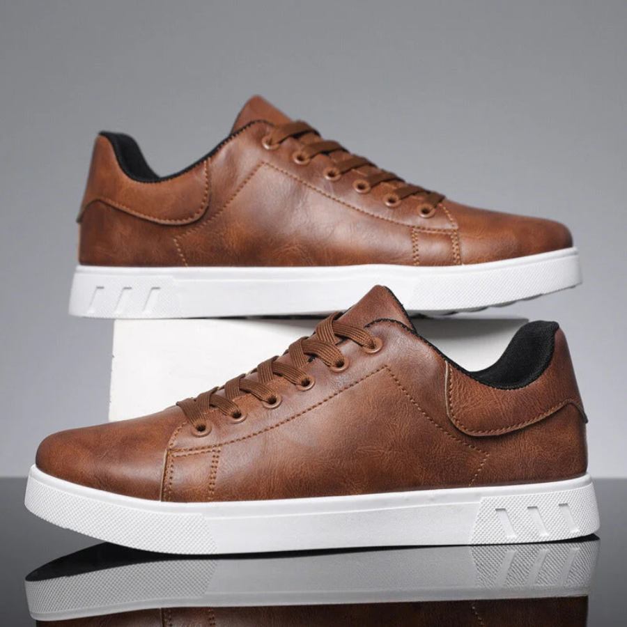NOUVEAU RICHE Herren Leder-Sneaker Stylische Komfort Poliertes Finish Braun