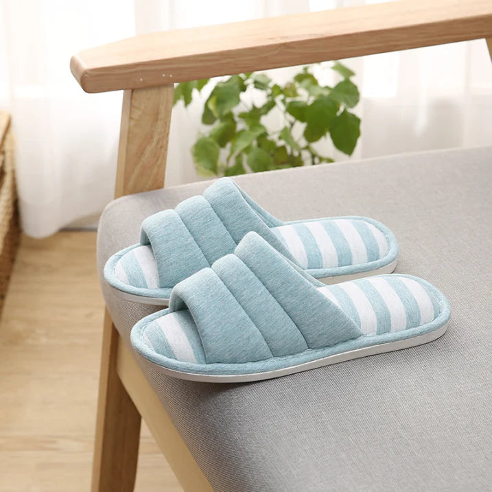 NOUVEAU RICHE Damen Drinnen Hausschuhe Für Bequem Minimalistisches Design Hellblau