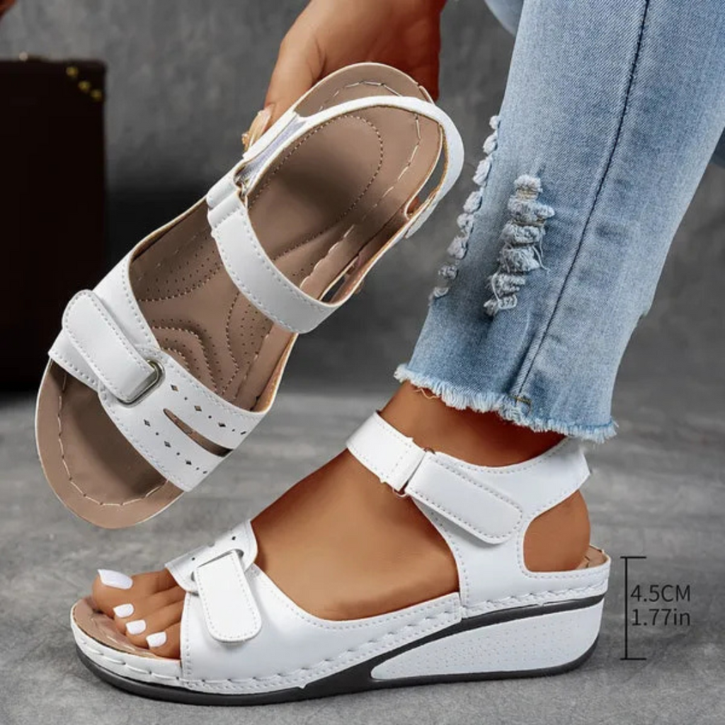 NOUVEAU RICHE Sandalen Mit Rutschfester Sohle Fußgewölbe Unterstützung Weiß