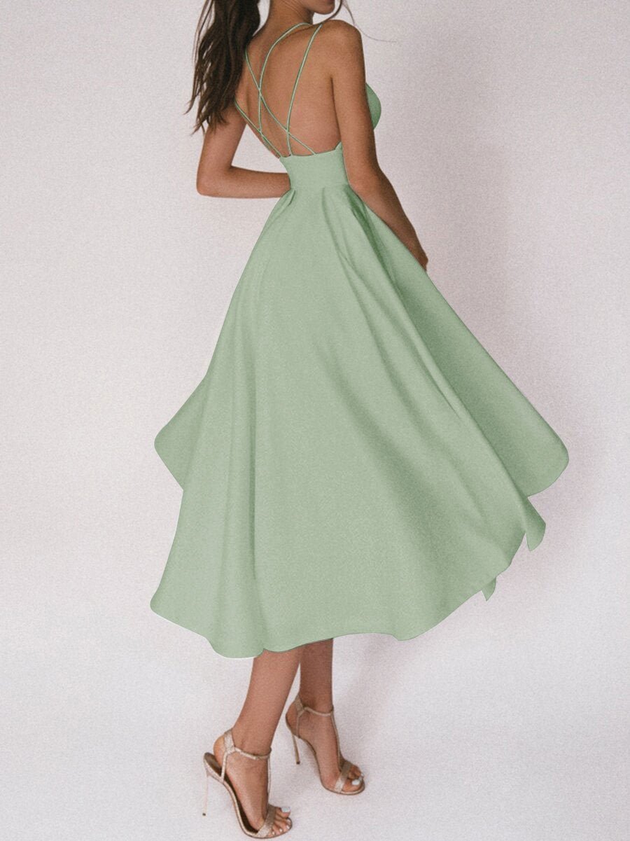 NOUVEAU RICHE Hochzeitskleid Trägerdesign V Ausschnitt Elegantes Brautkleid Grün