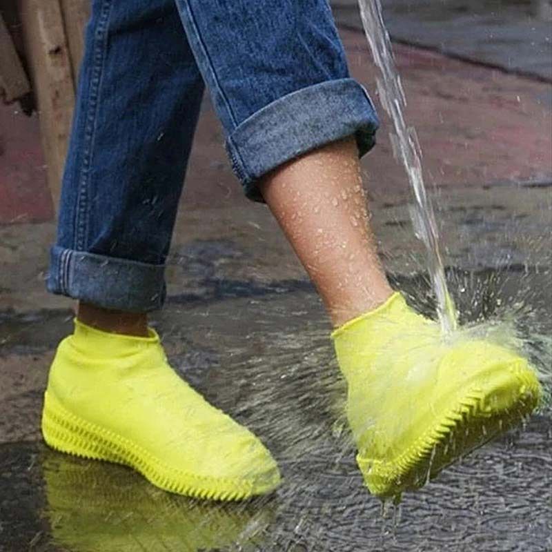 NOUVEAU RICHE Wasserdichte Schuhüberzieher – Wiederverwendbare elastische Regenüberschuhe für Spaziergänge & Velo, waschbar, 5 Farben, S–L