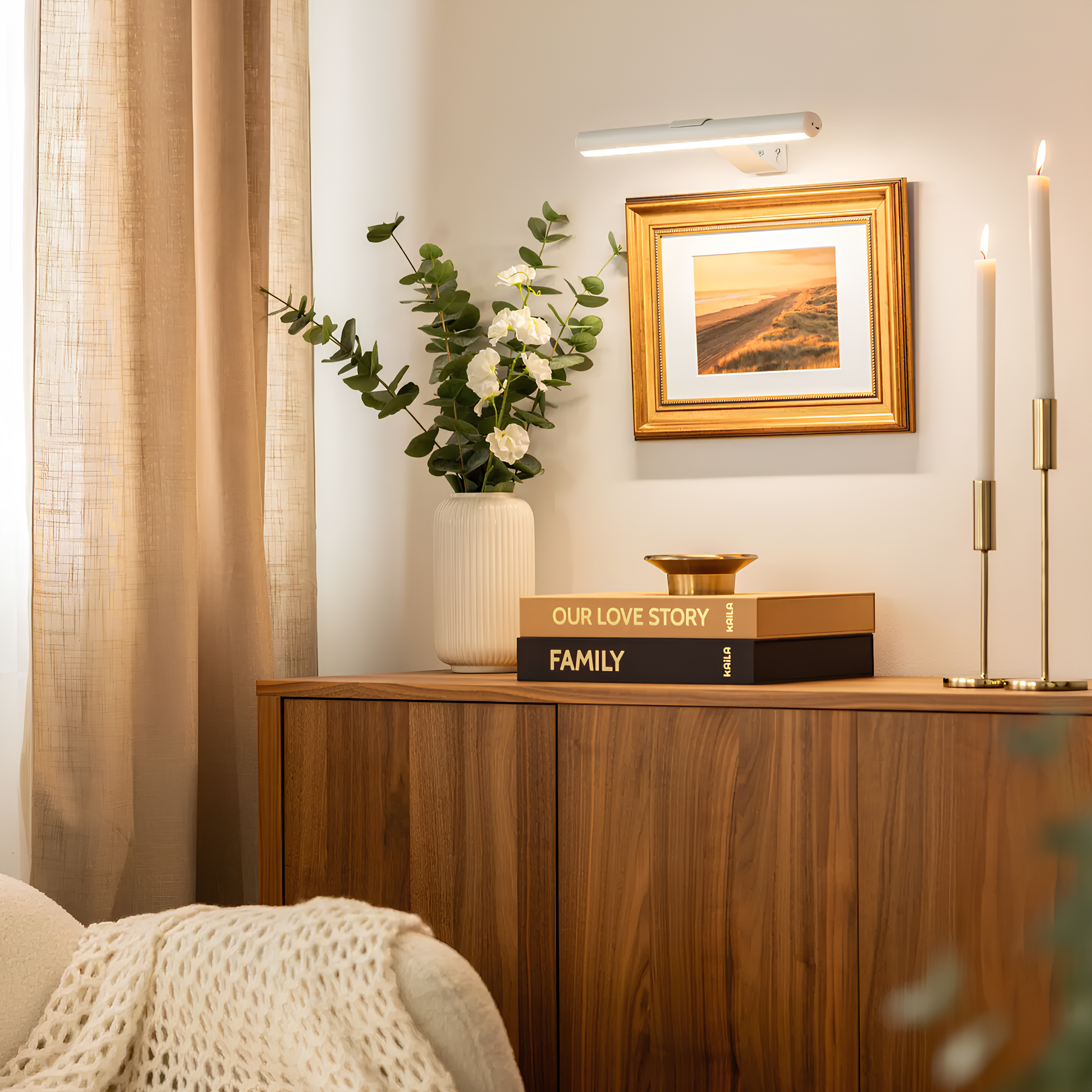 NOUVEAU RICHE Kabellose Wandkunstlampe Weiß