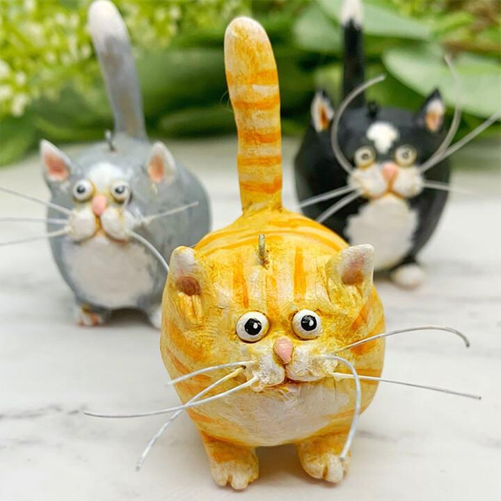 NOUVEAU RICHE Handgefertigter Katzen-Weihnachtsschmuck – Katzen Christbaumanhänger, Handbemalt, Geschenk für Katzenliebhaber – Purrfect Holiday Hangers
