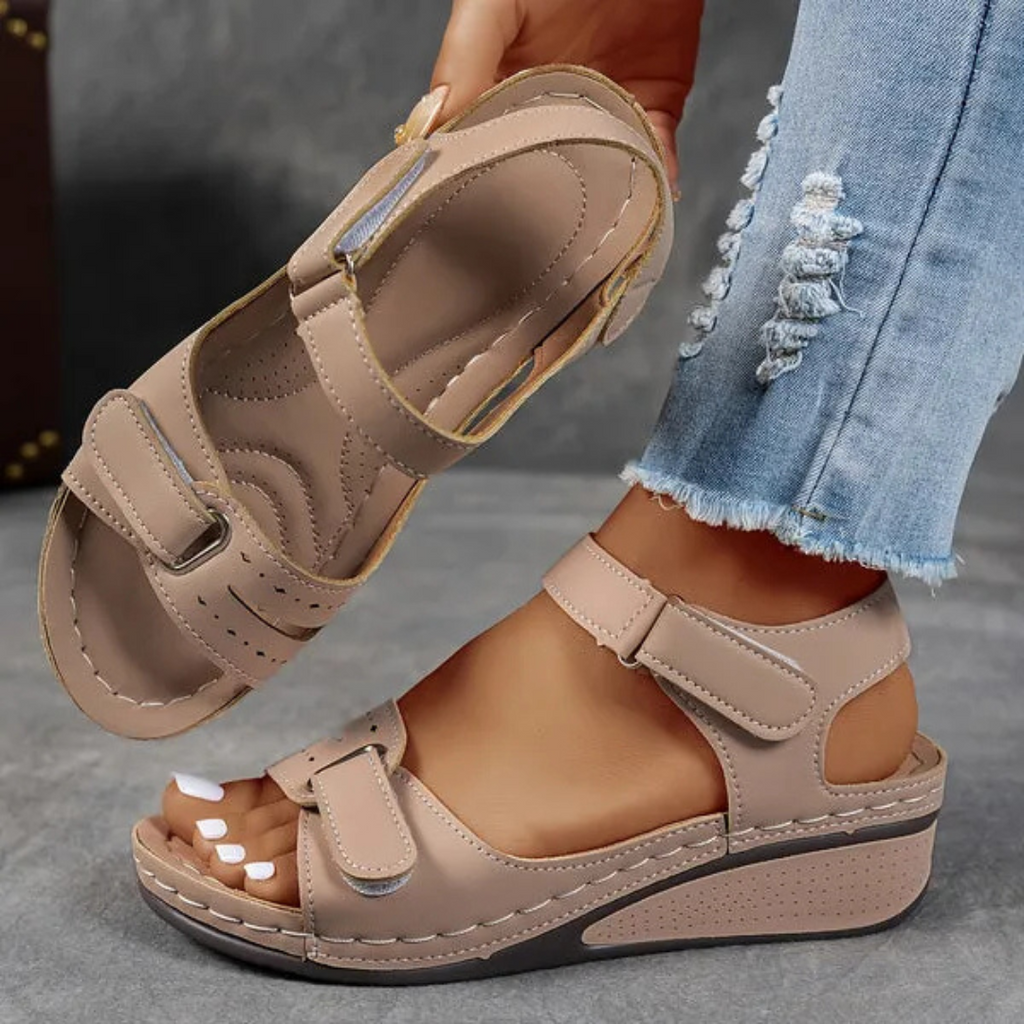 NOUVEAU RICHE Sandalen Mit Rutschfester Sohle Fußgewölbe Unterstützung Khaki