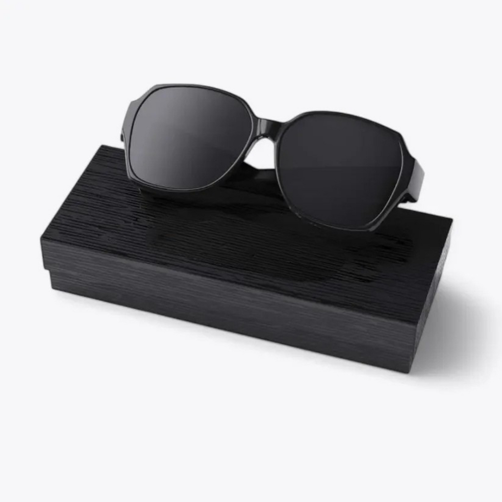 NOUVEAU RICHE Überzieh-Sonnenbrillen Polarisierte Gläser Für Alltag Intensives Schwarz