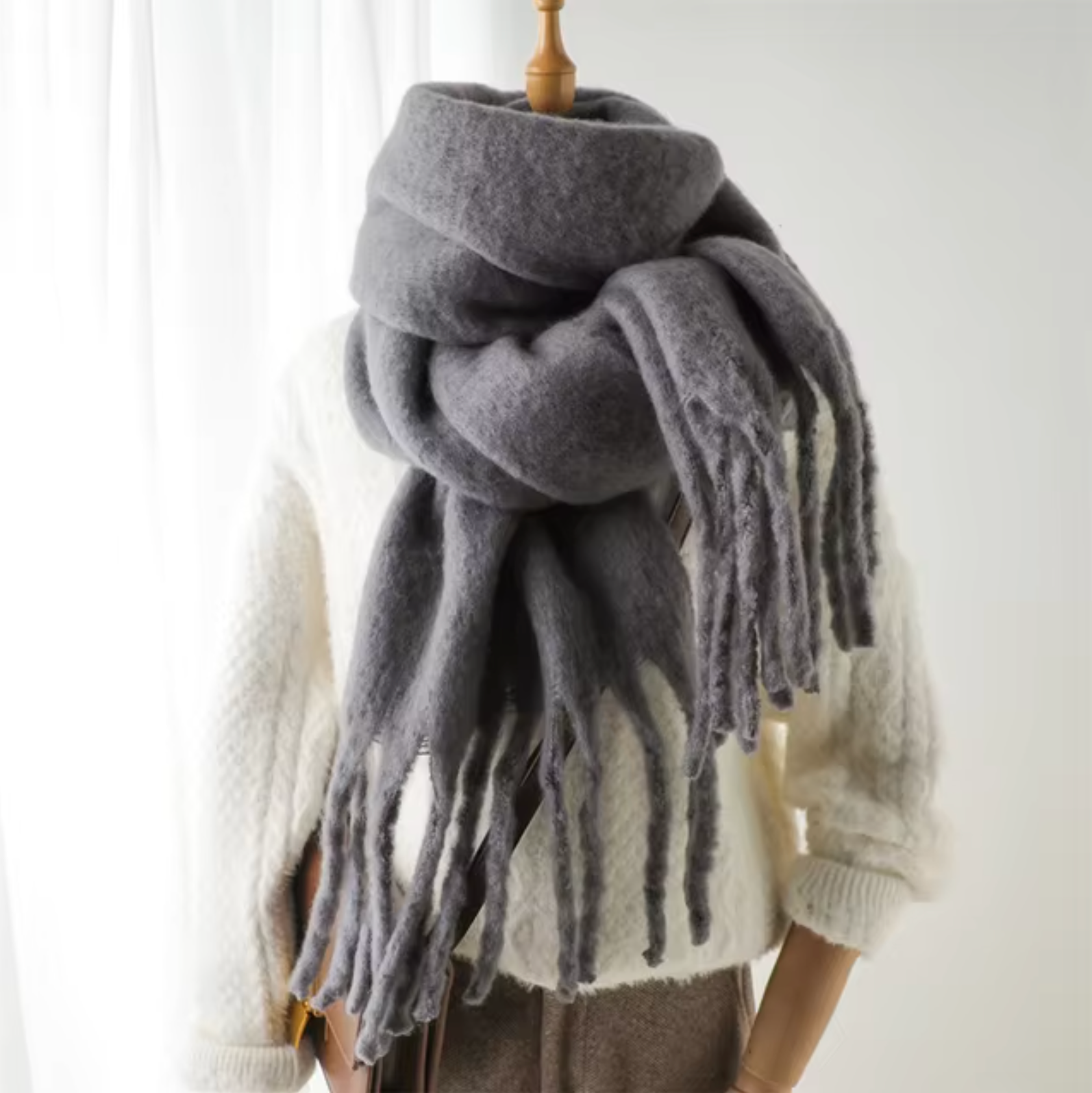 NOUVEAU RICHE Kaschmir-Winter-Schal Cashmere-ähnlichem Stoff Fransen Grau Einheitsgröße