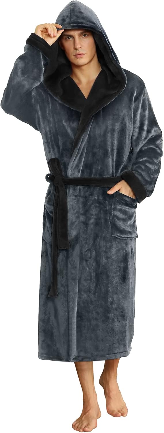 NOUVEAU RICHE Fleece Bademantel Herren mit Kapuze – Weicher zweifarbiger Morgenmantel mit Taschen & Gürtel, waschbar, S–3XL – Calico