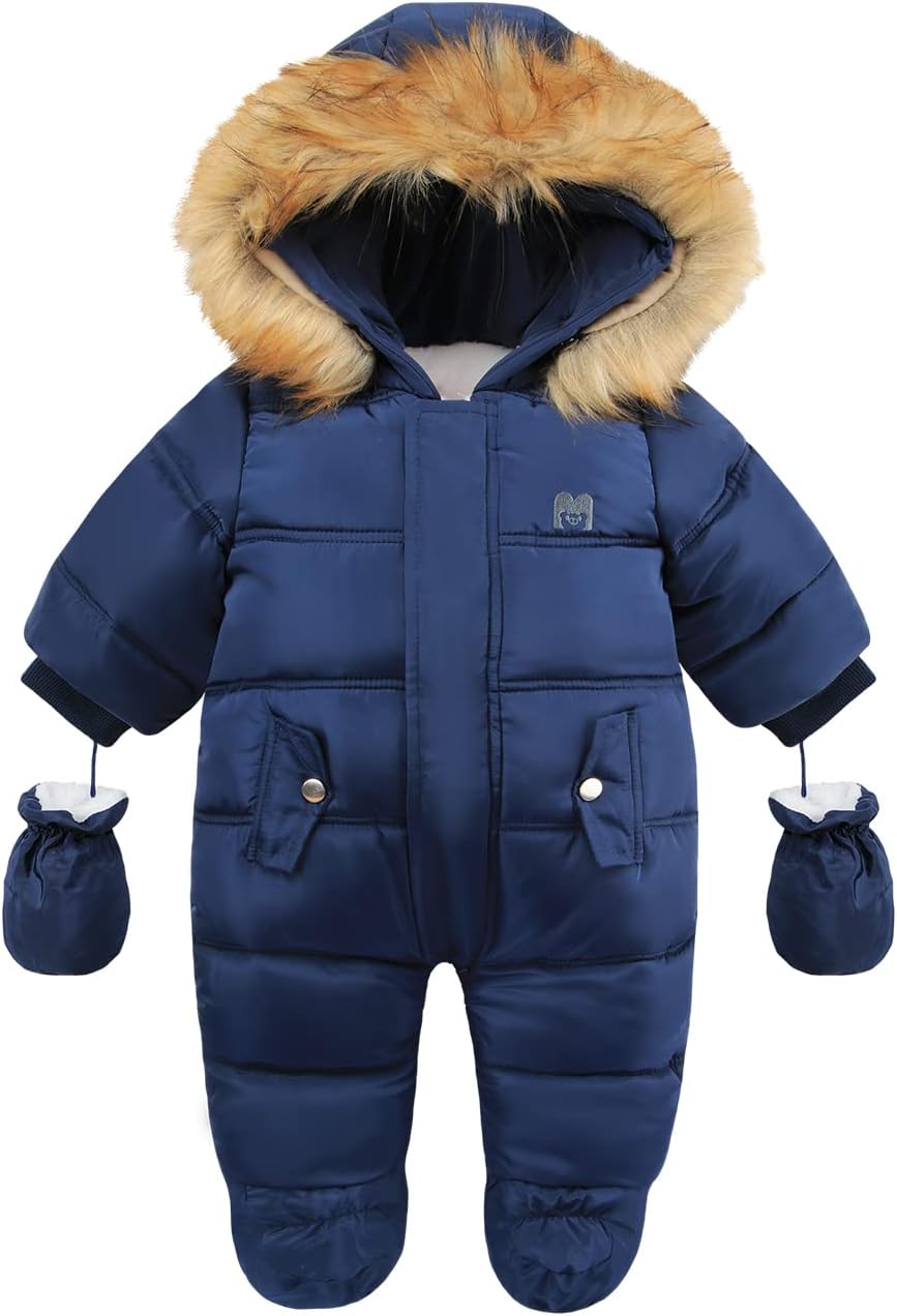 NOUVEAU RICHE Baby Schneeanzug mit Kapuze – Warmer Winteroverall mit weichem Futter & Reissverschluss, 4 Farben, 0-24 Monate – Figueral Blau