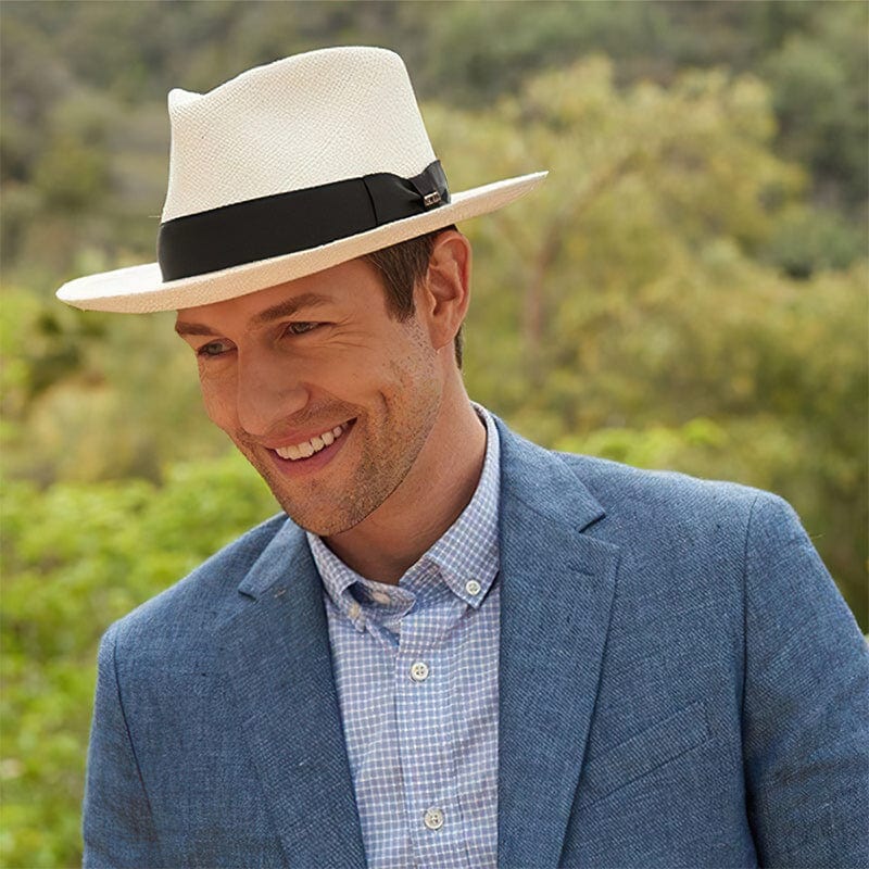 NOUVEAU RICHE Fedora Filzhut Weiß Mit Schwarzem Band Einheitsgröße