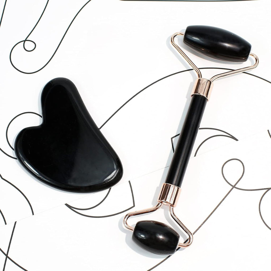 NOUVEAU RICHE Instant Glow Gua Sha & Jade-Roller Set – Gesichtsroller und Gua Sha Stein für die Gesichtsmassage, 5 Farben Schwarz