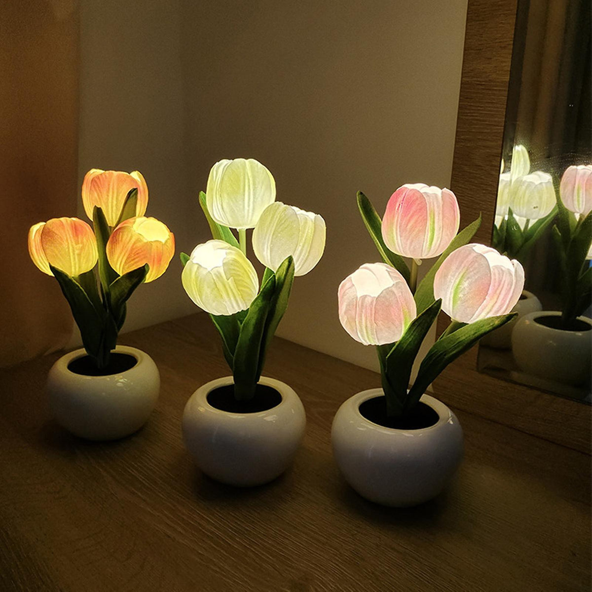 Tulpen-Nachtlicht – LED Tulpen Lampe, Blumen-Nachtlicht mit 3 oder 6 Tulpen, Akku oder Batterie, Deko-Stimmungslicht – LumiTulip