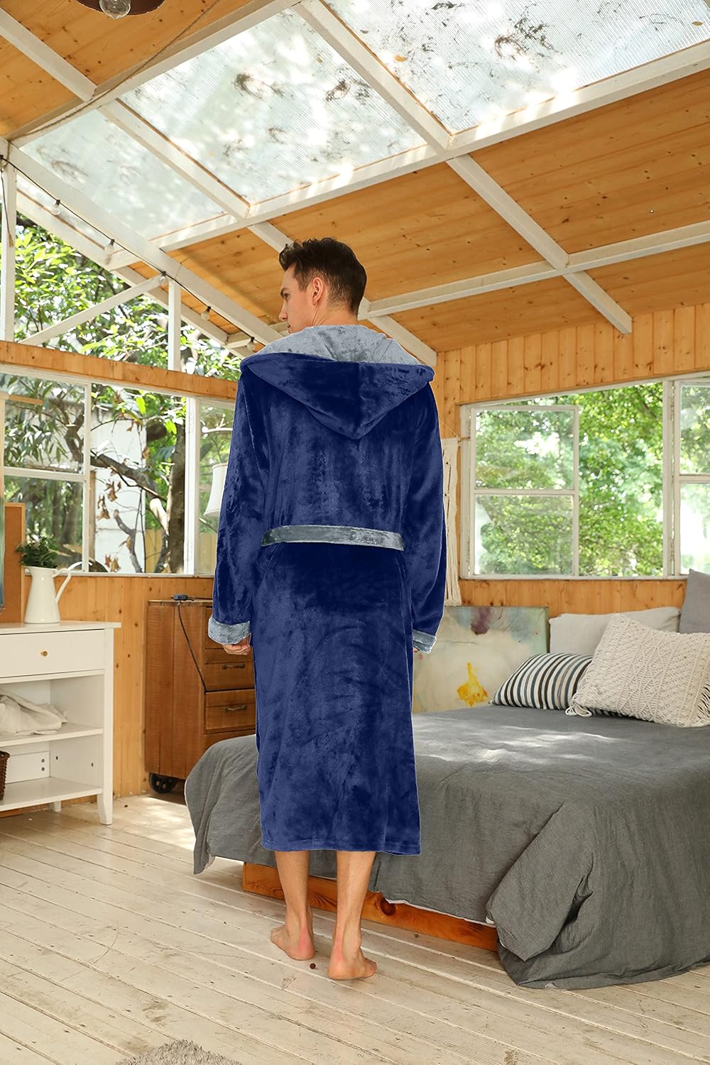 NOUVEAU RICHE Fleece Bademantel Herren mit Kapuze – Weicher zweifarbiger Morgenmantel mit Taschen & Gürtel, waschbar, S–3XL – Calico