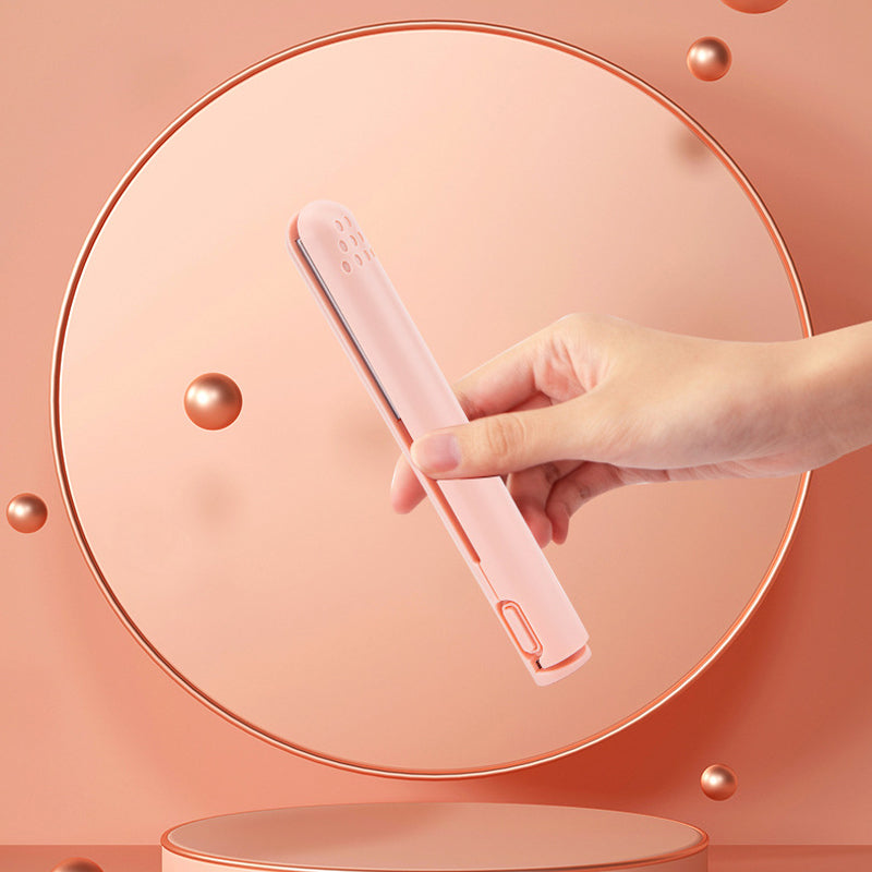 NOUVEAU RICHE Mini Lockenstab und Glätteisen – 2-in-1 Reise-Glätteisen & Lockenstab, Keramikbeschichtung, Schnelles Aufheizen – Lina Pink