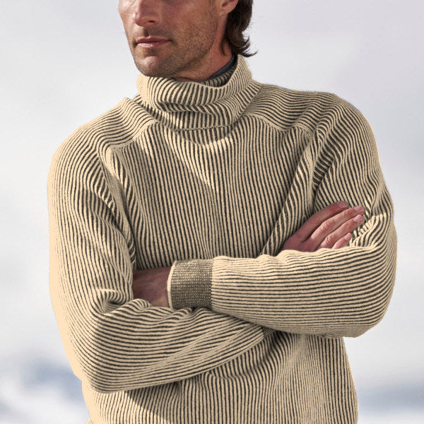 NOUVEAU RICHE Rollkragenpullover Leichtes Material Rippstrick Passform