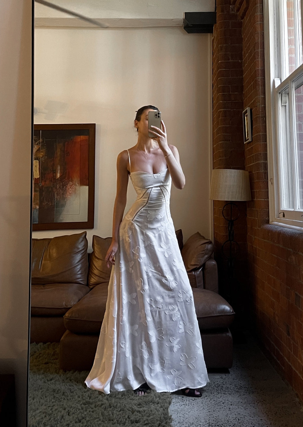 NOUVEAU RICHE Vintage Maxikleid in Creme mit Blumenmuster für Elegante Anlässe und Romantische Momente