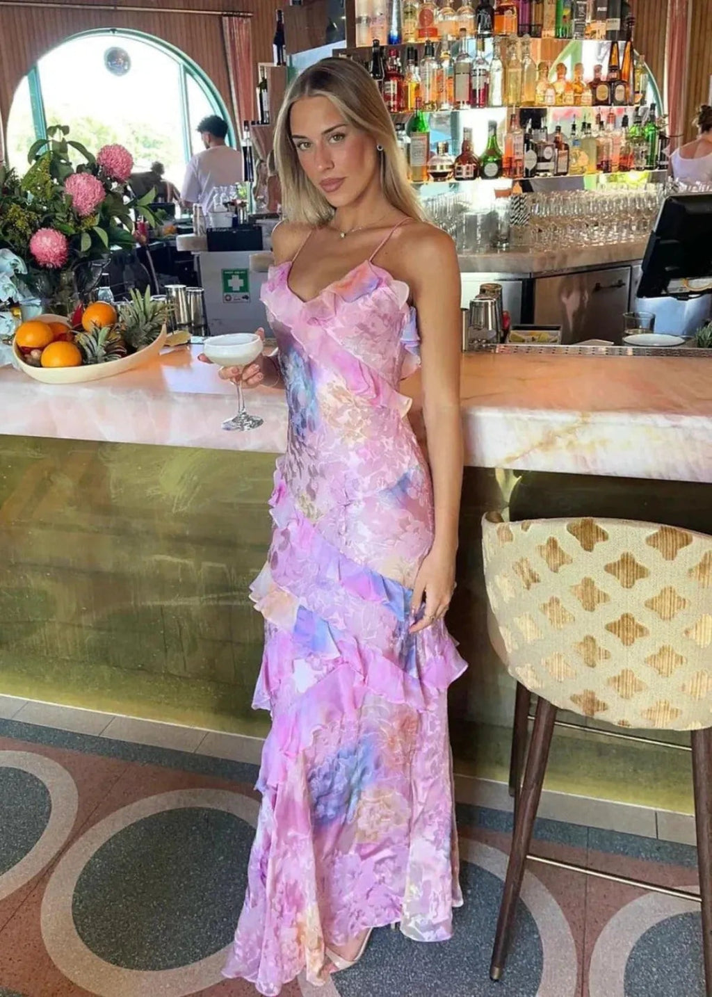 NOUVEAU RICHE Maxikleid mit Rüschen, V-Ausschnitt und Sommerdesign Rosa