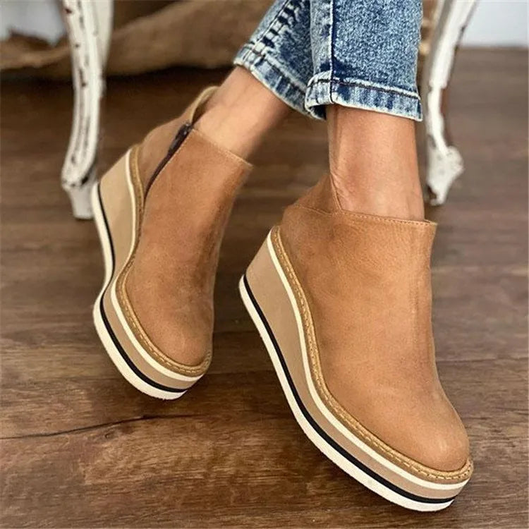 NOUVEAU RICHE Elegante Wasserdichte Stiefel Schlanke Silhouette Seitlicher Reißverschluss Khaki