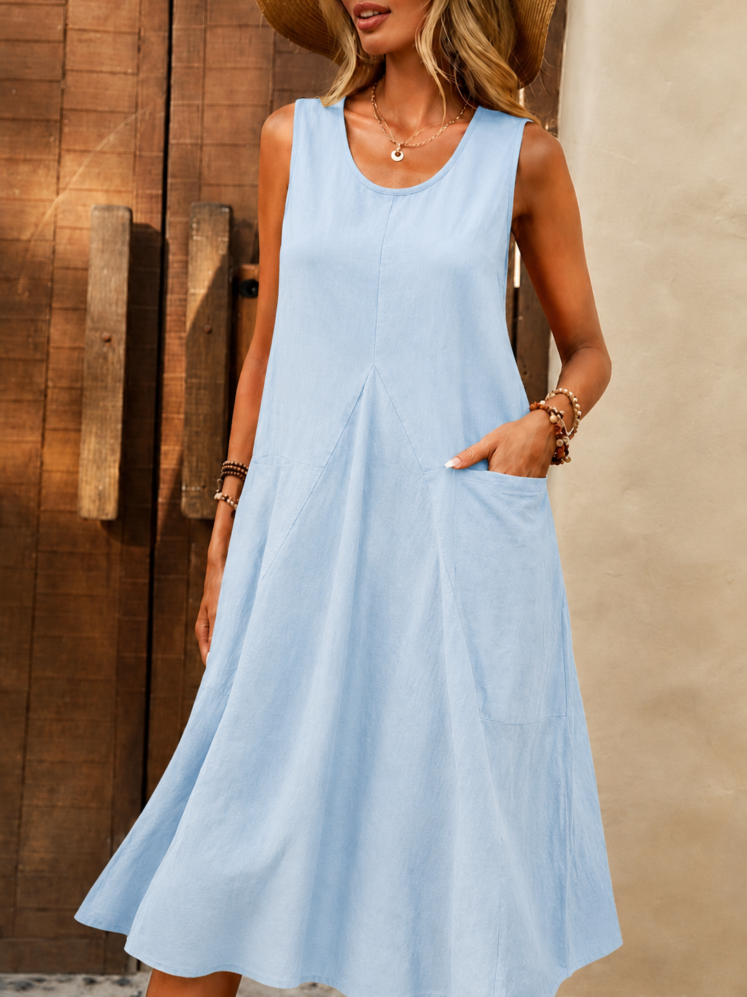 NOUVEAU RICHE Ärmelloses Kleid mit U-Ausschnitt und großen Taschen aus 100 Prozent Baumwolle für entspannte Sommermode in Größe S Hellblau