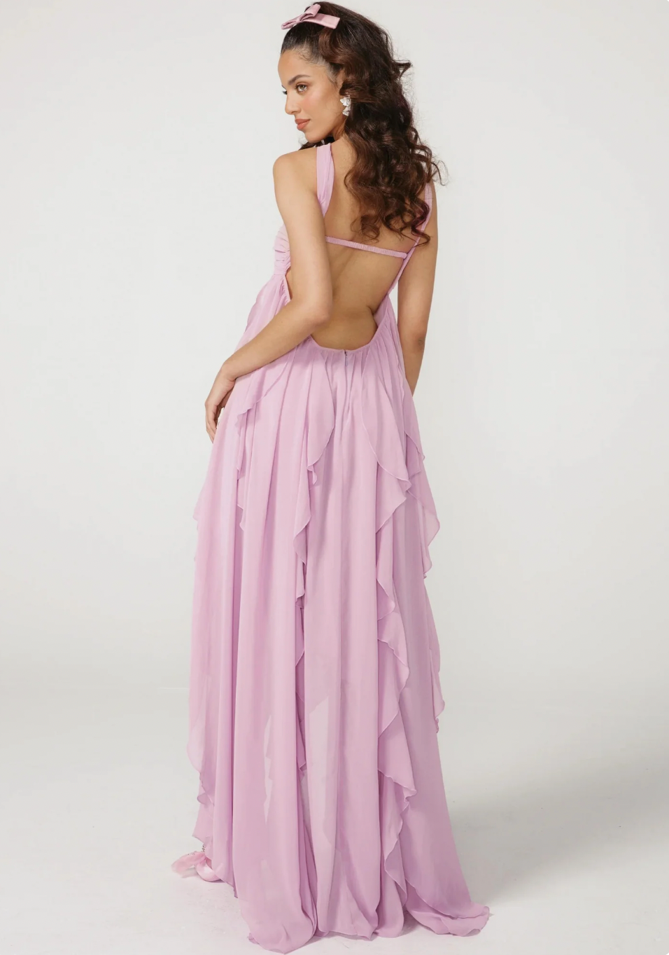 NOUVEAU RICHE Ätherisches Maxikleid mit Neckholder und Rückenfreiem Design für Elegante Anlässe und Besondere Momente