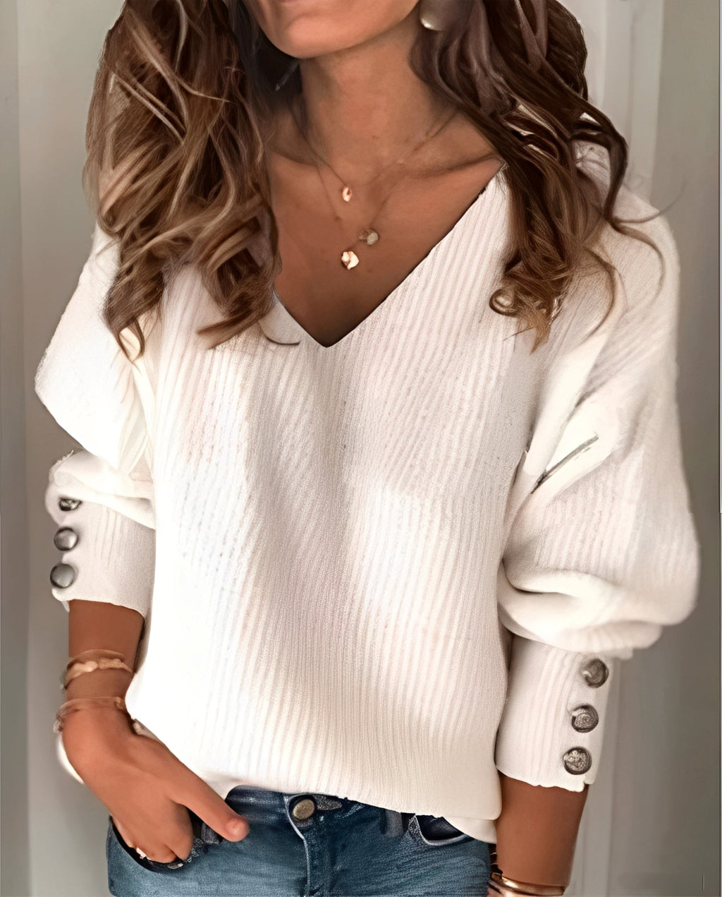 NOUVEAU RICHE Damen V-Ausschnitt Strickpullover – Weicher Strick & Elegantes Design Weiß