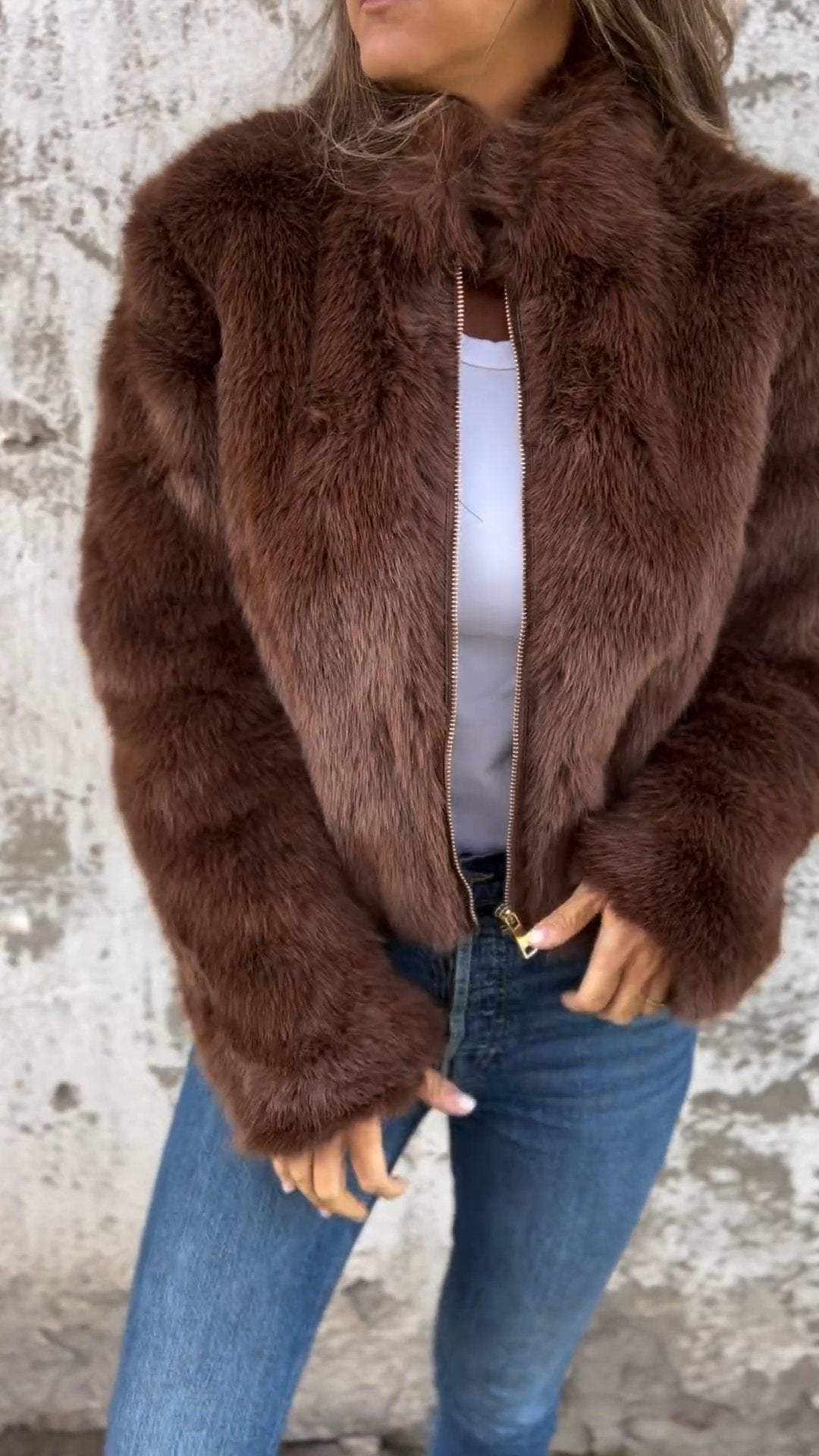 NOUVEAU RICHE Damen Kunstpelzjacke Mit Stehkragen Und Reißverschluss Eleganter Und Gemütlicher Mantel Für Kühle Tage Braun