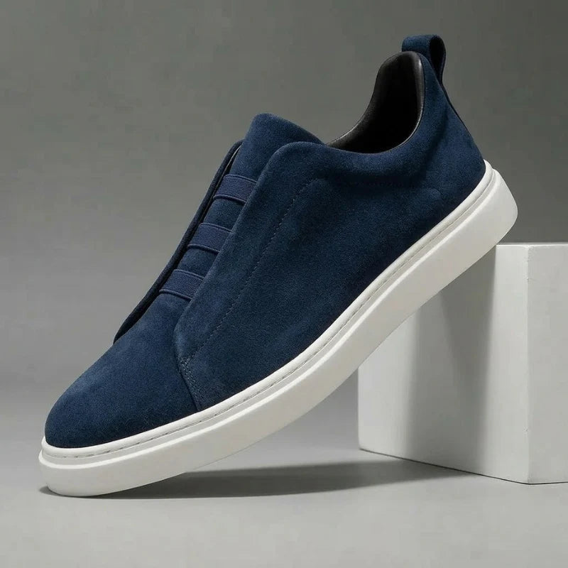 NOUVEAU RICHE Avaion | Bequeme und vielseitige Sneaker aus Wildleder Marine