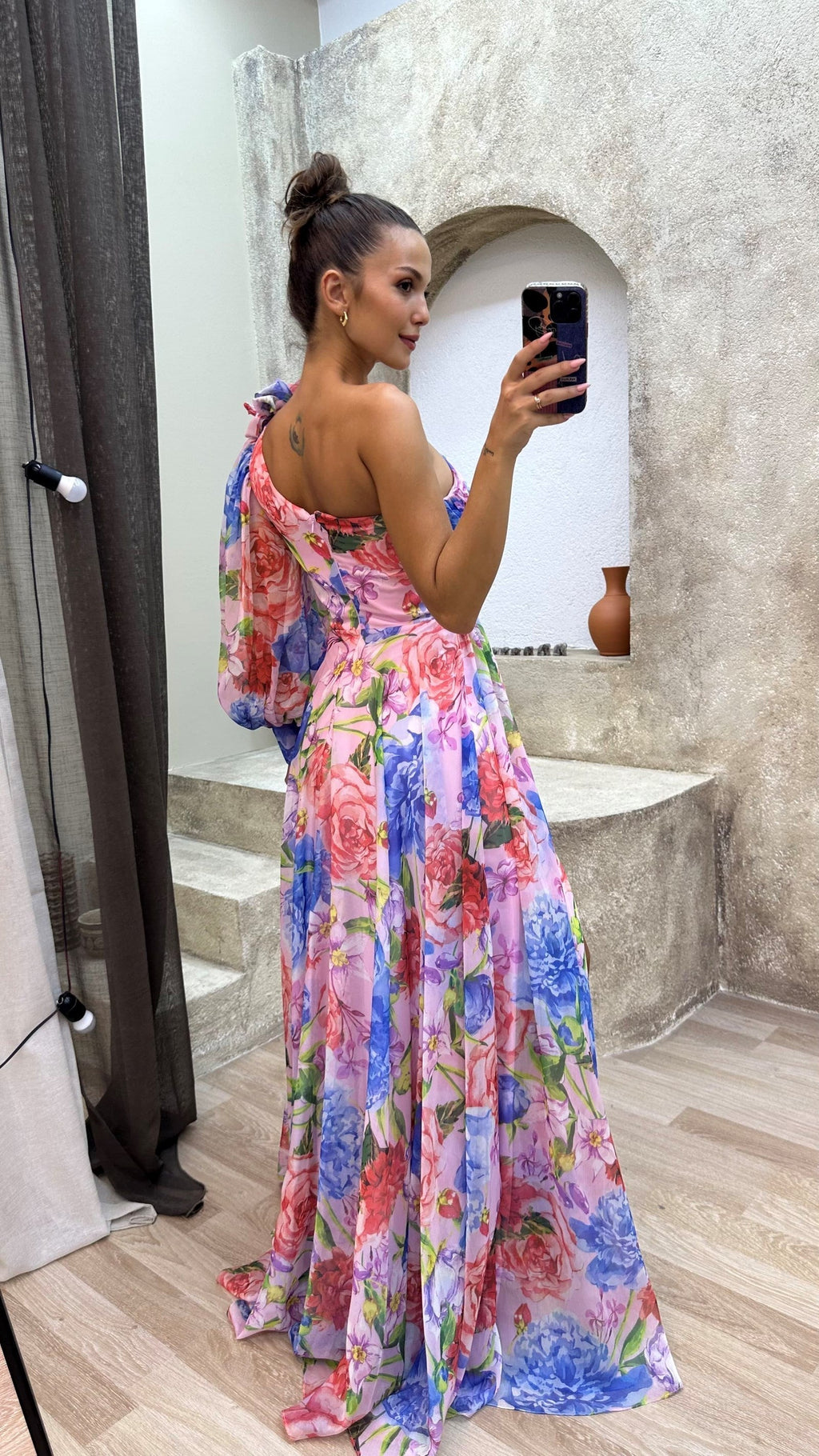 NOUVEAU RICHE Rogue | Damen-Maxikleid mit einer Schulter – Mehrfarbiges Design & eleganter Sitz