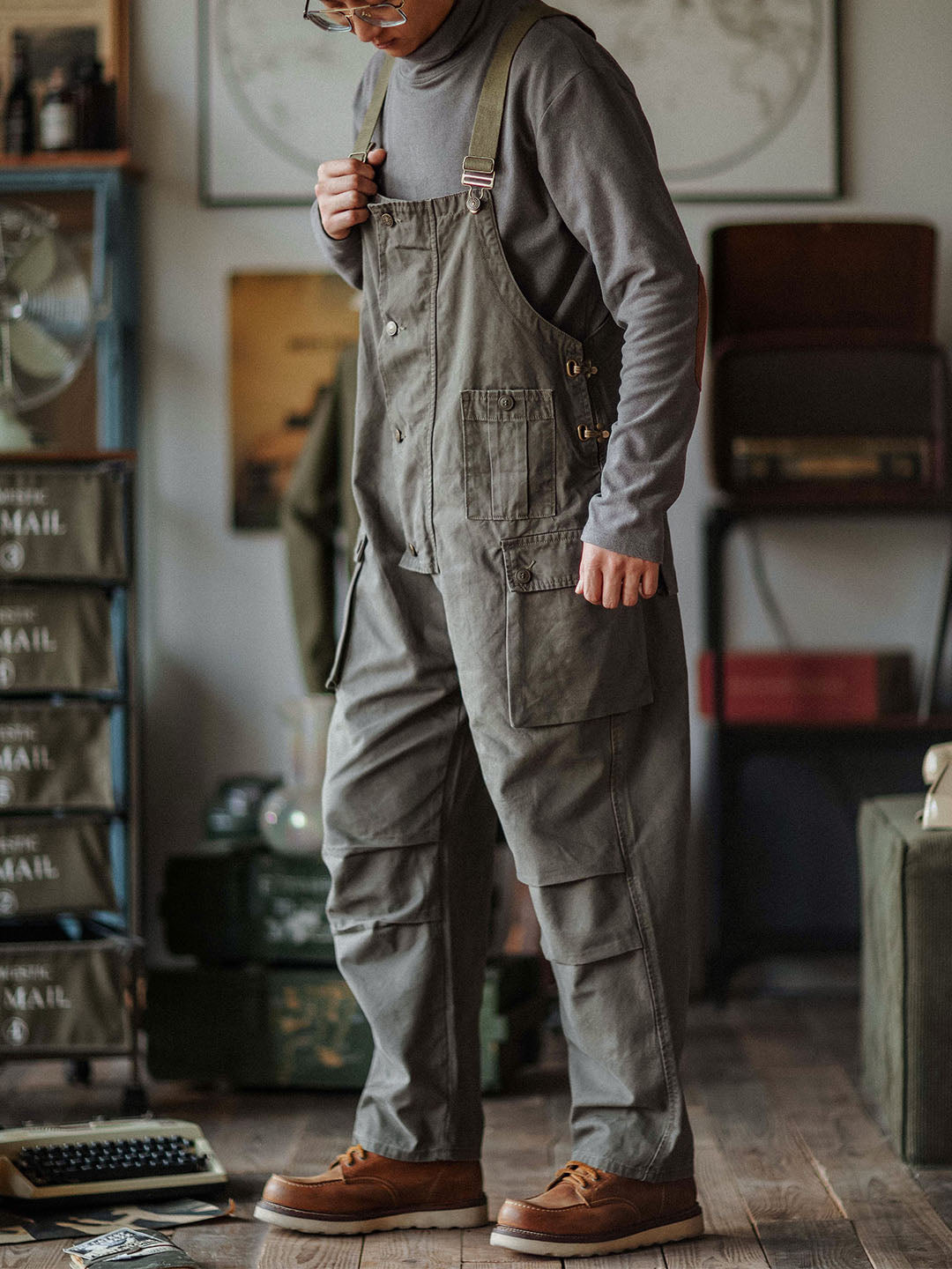 NOUVEAU RICHE Carver Canvas-Latzhose Robuste Und Funktionale Arbeitskleidung Für Handwerker Und Outdoor-Aktivitäten Dunkeloliv