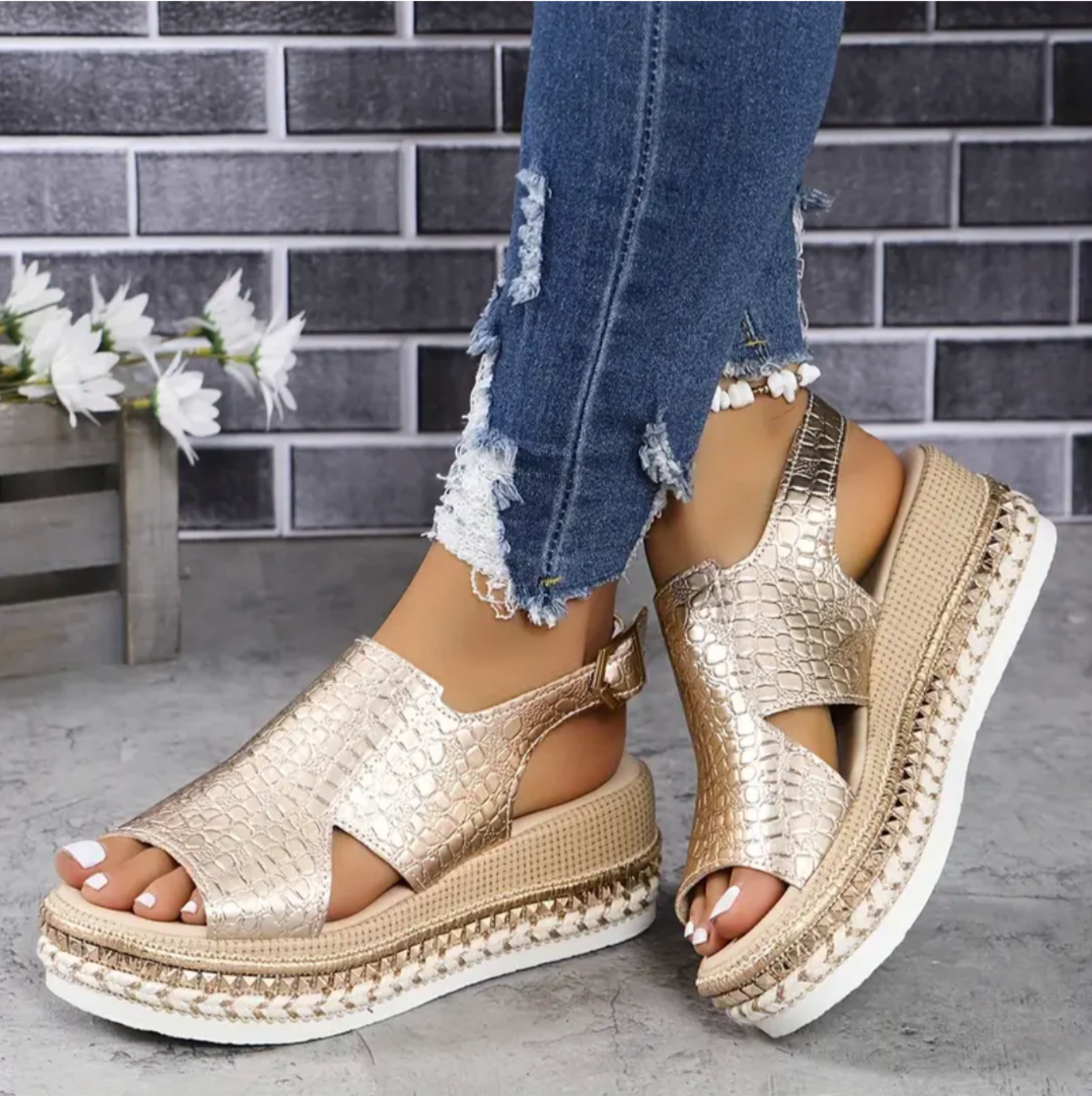 NOUVEAU RICHE Damen Sandalen Komfort Fußbett Leder Bequem