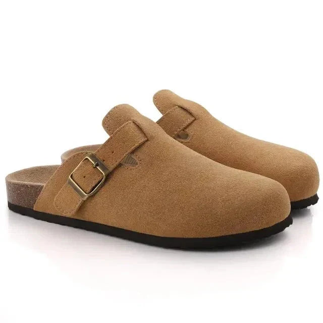 NOUVEAU RICHE Herren Suede Slipper im Old Money Stil, elegant und komfortabel Braun