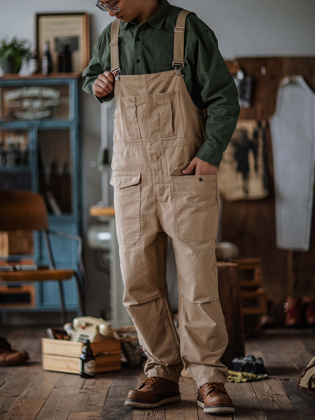 NOUVEAU RICHE Crafter Latzhose Aus 100 Prozent Schwerer Baumwolle Robuster Schutz Und Atmungsaktive Passform Für Komfort Und Bewegungsfreiheit Khaki