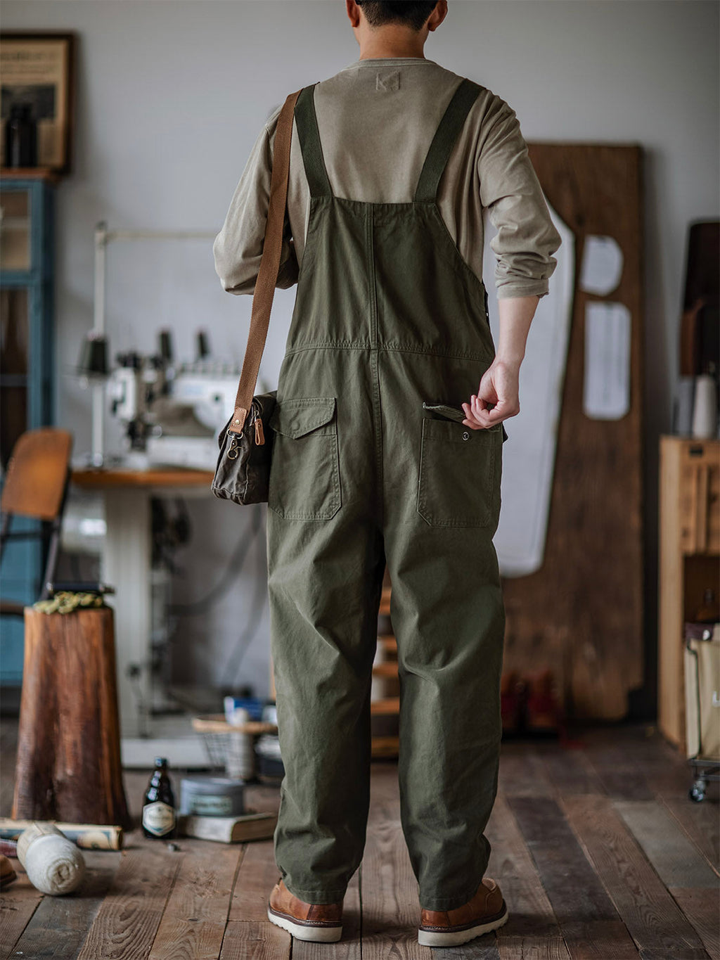 NOUVEAU RICHE Crafter Latzhose Aus 100 Prozent Schwerer Baumwolle Robuster Schutz Und Atmungsaktive Passform Für Komfort Und Bewegungsfreiheit