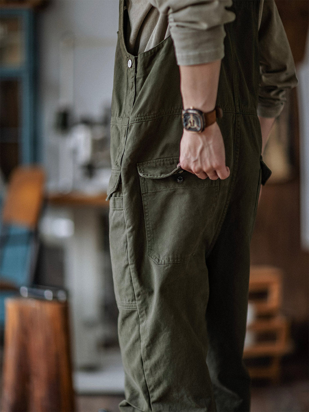 NOUVEAU RICHE Crafter Latzhose Aus 100 Prozent Schwerer Baumwolle Robuster Schutz Und Atmungsaktive Passform Für Komfort Und Bewegungsfreiheit