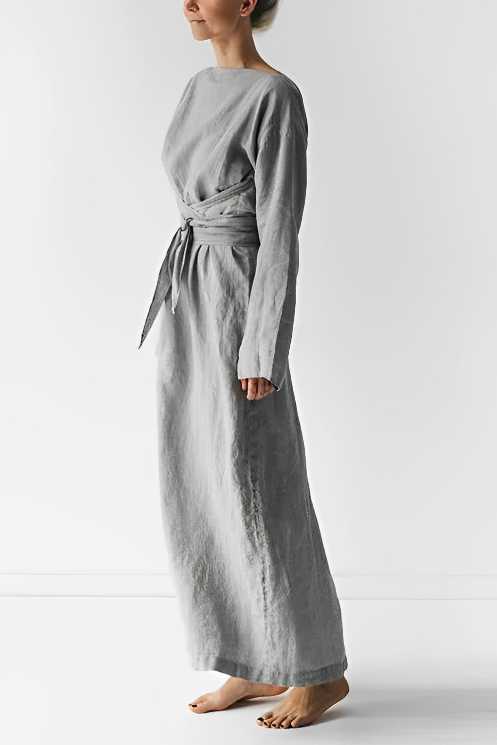 NOUVEAU RICHE Leinenkleid Minimalistisch Langarm Gürtel Handgefertigt Hellgrau