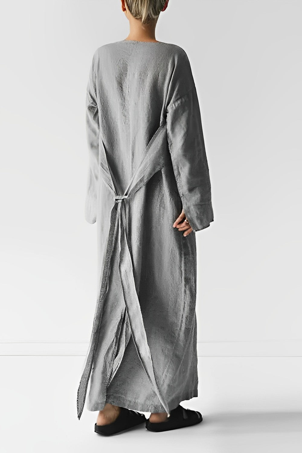 NOUVEAU RICHE Leinenkleid Minimalistisch Langarm Gürtel Handgefertigt