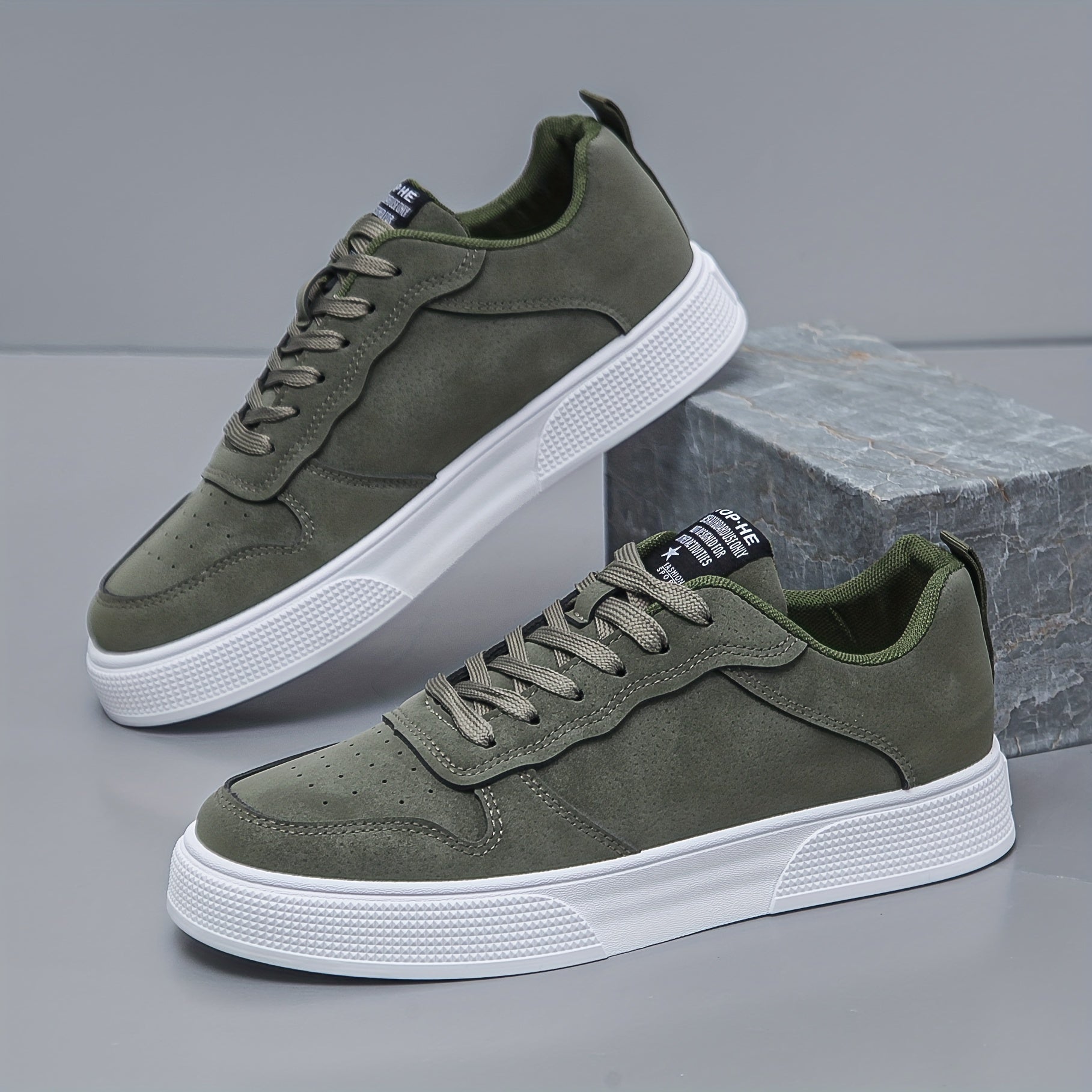 NOUVEAU RICHE Einfarbige Low Top Herren Sneaker PU Obermaterial Alltag Y568-Grün