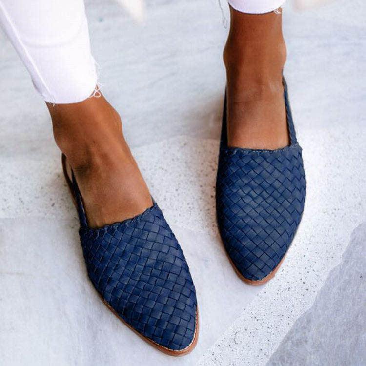 NOUVEAU RICHE Damen Slipper Mit Gewebter Textur Und Spitzem Zehenbereich Für Komfort Und Stil Atmungsaktive Flache Schuhe Blau