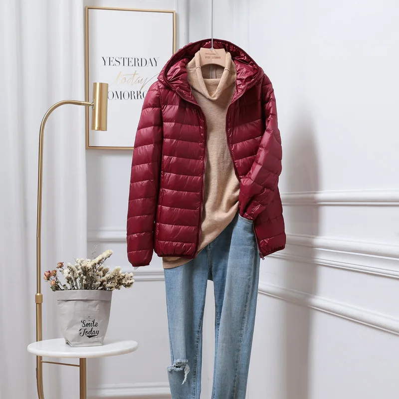 NOUVEAU RICHE Damen-Steppjacke Leicht Und Mit Kapuze Vielseitige Wärme Stil Burgund