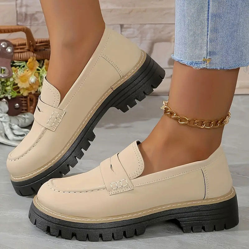 NOUVEAU RICHE Damen Wildleder Loafer Ganztagskomfort Stilvolle Schuhe Beige